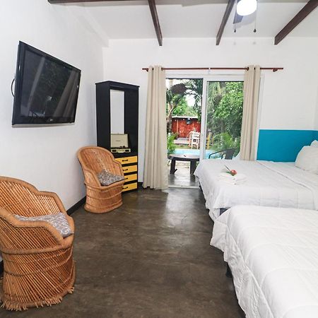Hotel Carey Pedasi Town エクステリア 写真